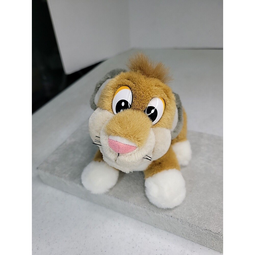 Vintage 1999 MGM Grand Lion Plush 7” Baby Lion Cub Las Vegas Stuffed Animal